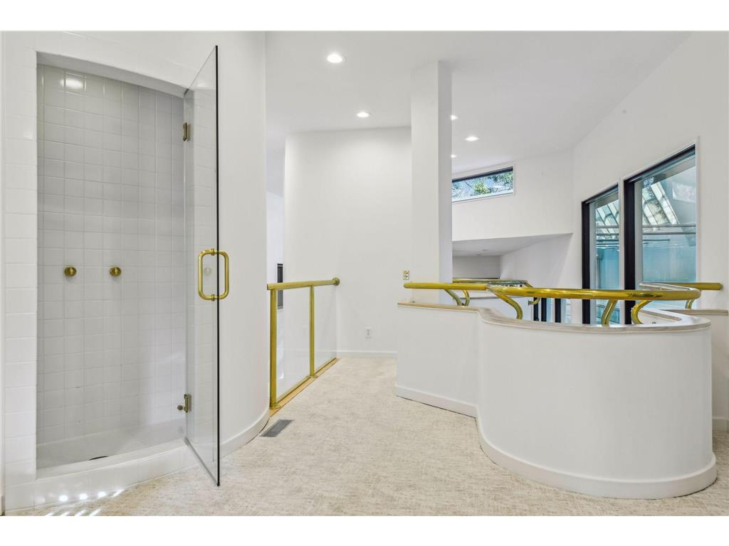 4637 E Lake Harriet Parkway Minneapolis MN 55419 - Harriet Lake 7008124 image30