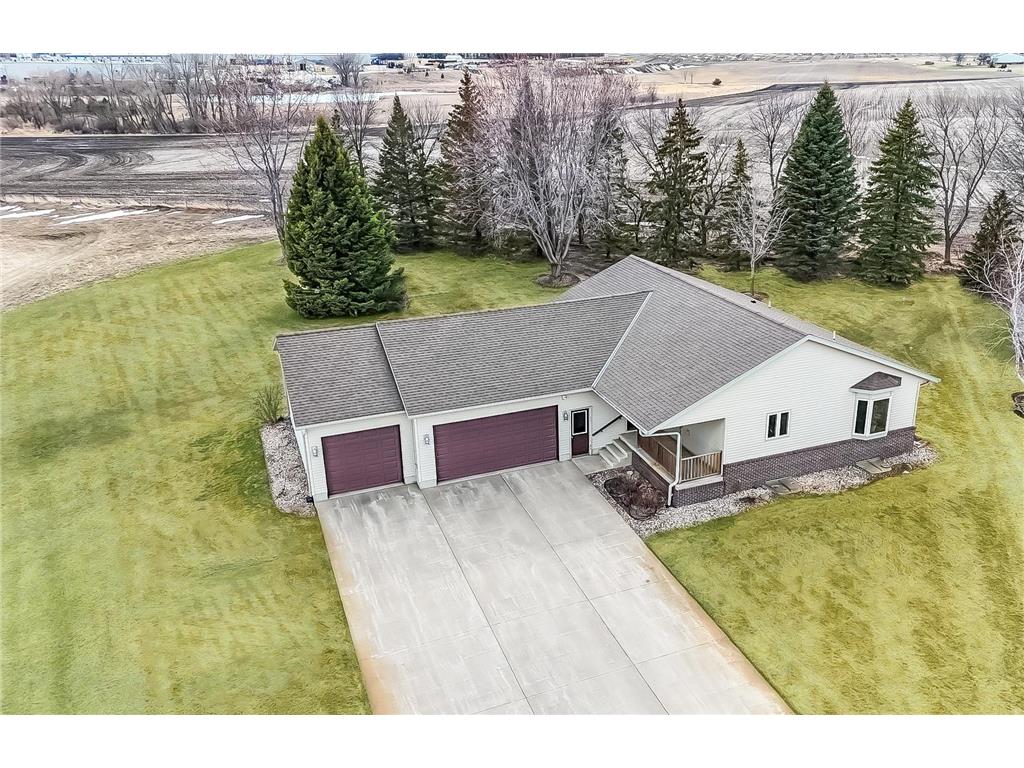 46377 Sunset Court Morris MN 56267 6701152 image1