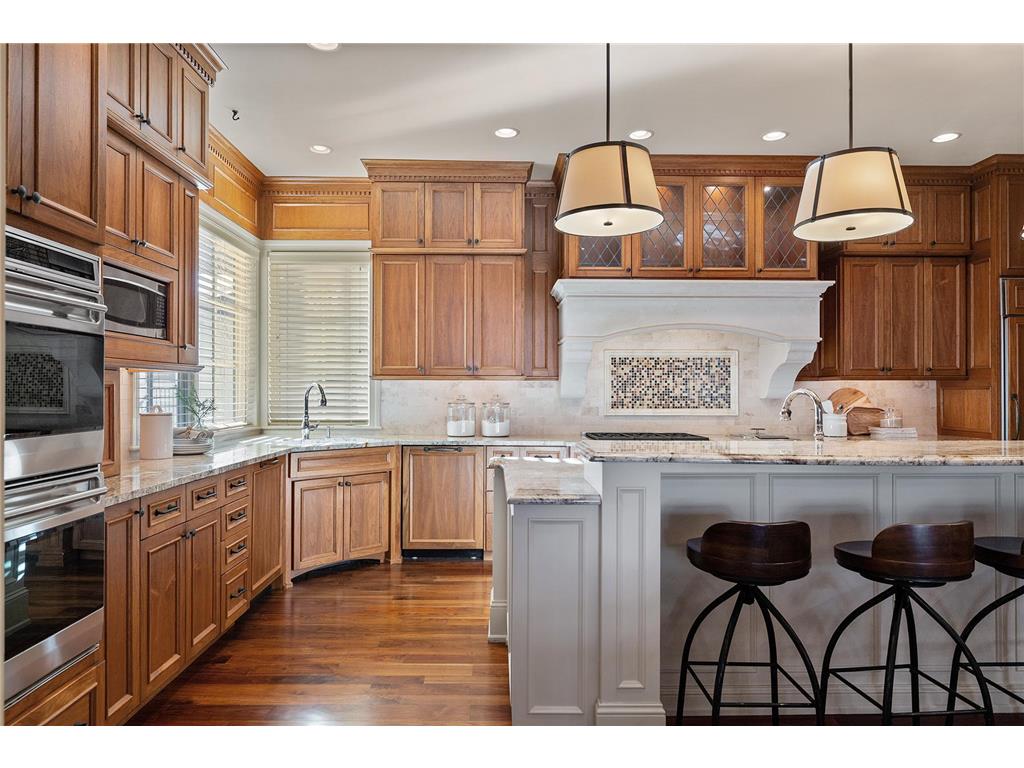 4638 W Lake Harriet Parkway Minneapolis MN 55410 - Harriet Lake 7016645 image12