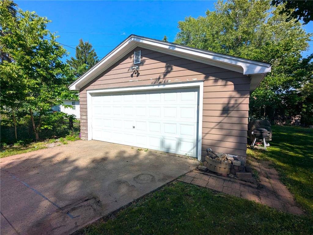 464 Grand Street Winona MN 55987 7066945 image17