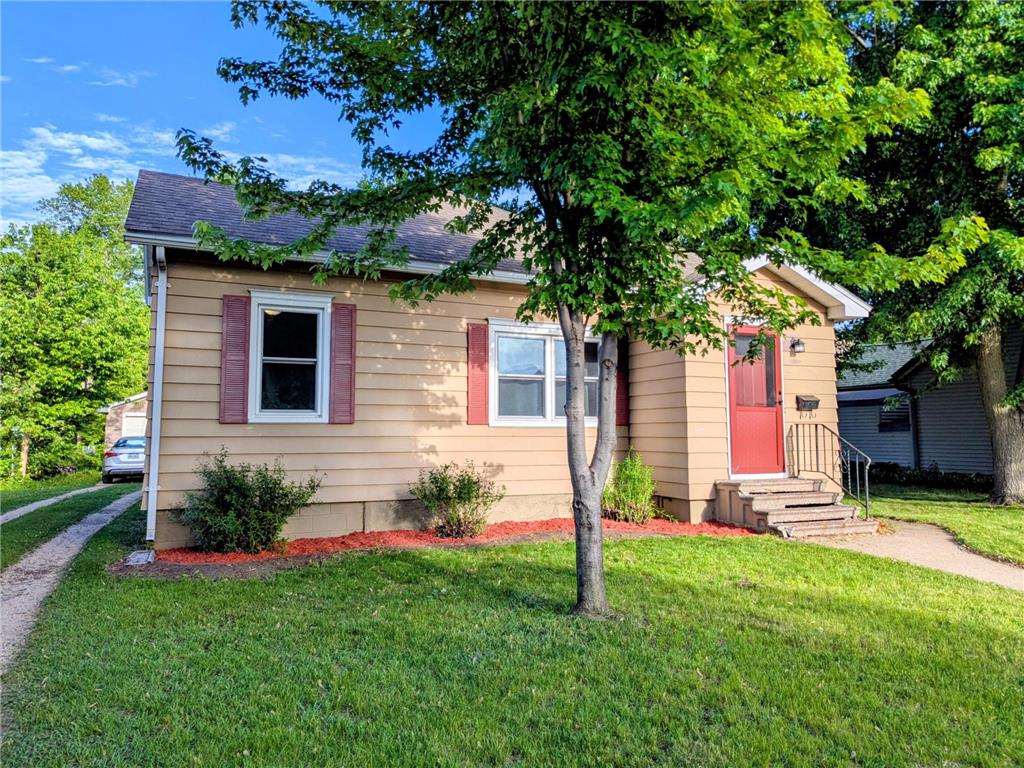464 Grand Street Winona MN 55987 7066945 image2