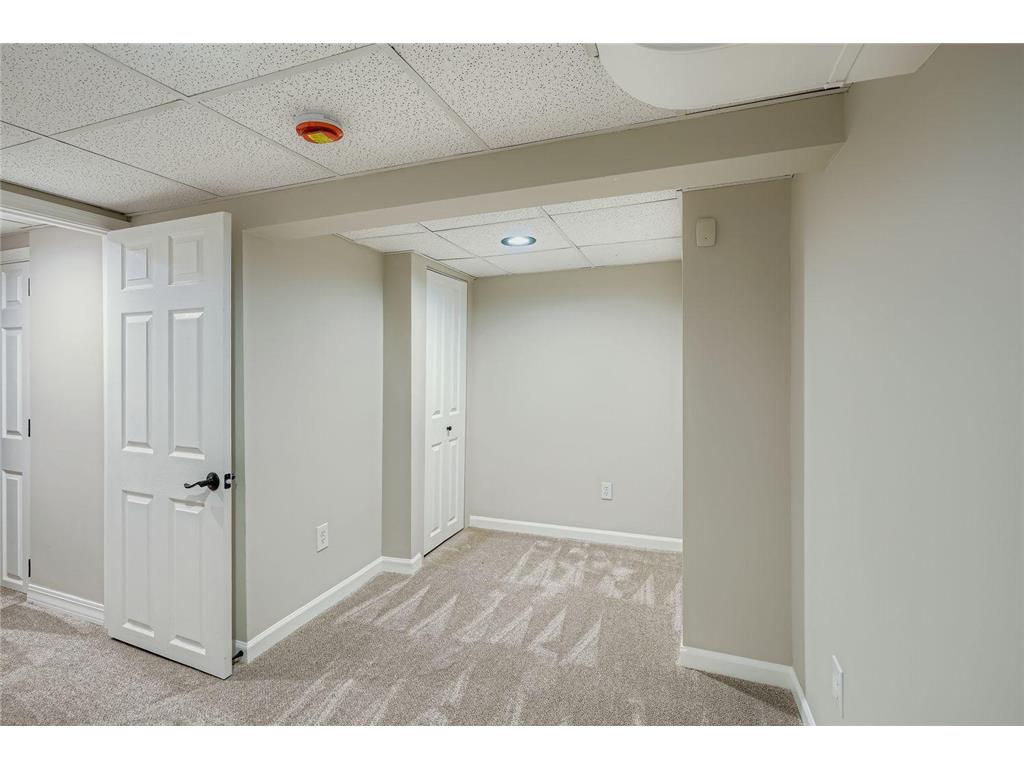 4643 Emerson Avenue N Minneapolis MN 55412 6815458 image14