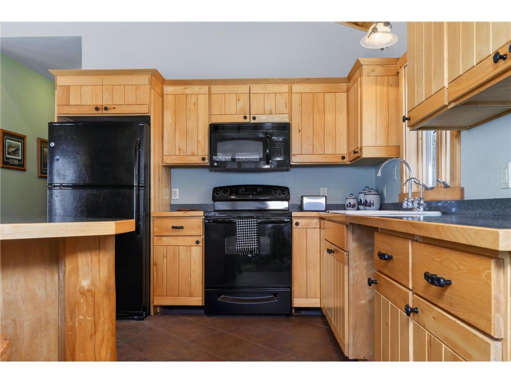 46459 County Road 173 Deer River MN 56636 - Bowstring 7052150 image4