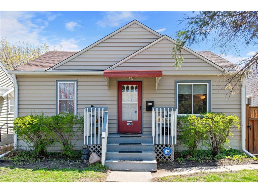 4646 Fremont Avenue N Minneapolis MN 55412 6513998 image1