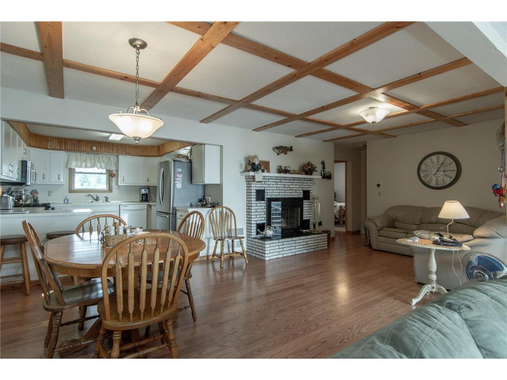 46474 Bay Avenue Isle MN 56342 - Mille Lacs Lake 6761962 image12