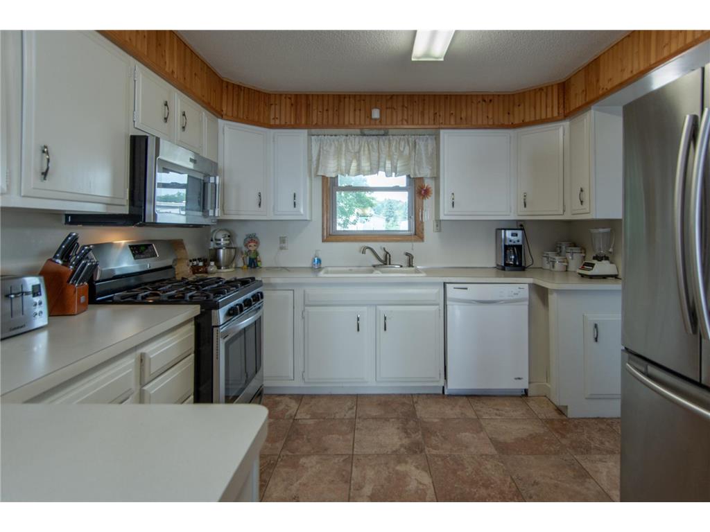 46474 Bay Avenue Isle MN 56342 - Mille Lacs Lake 6761962 image17