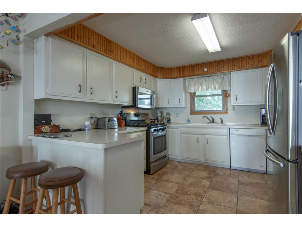 46474 Bay Avenue Isle MN 56342 - Mille Lacs Lake 6761962 image19