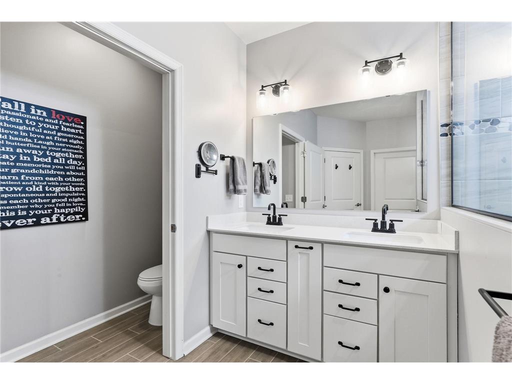 4648 Benjamin Place Woodbury MN 55129 7037185 image18