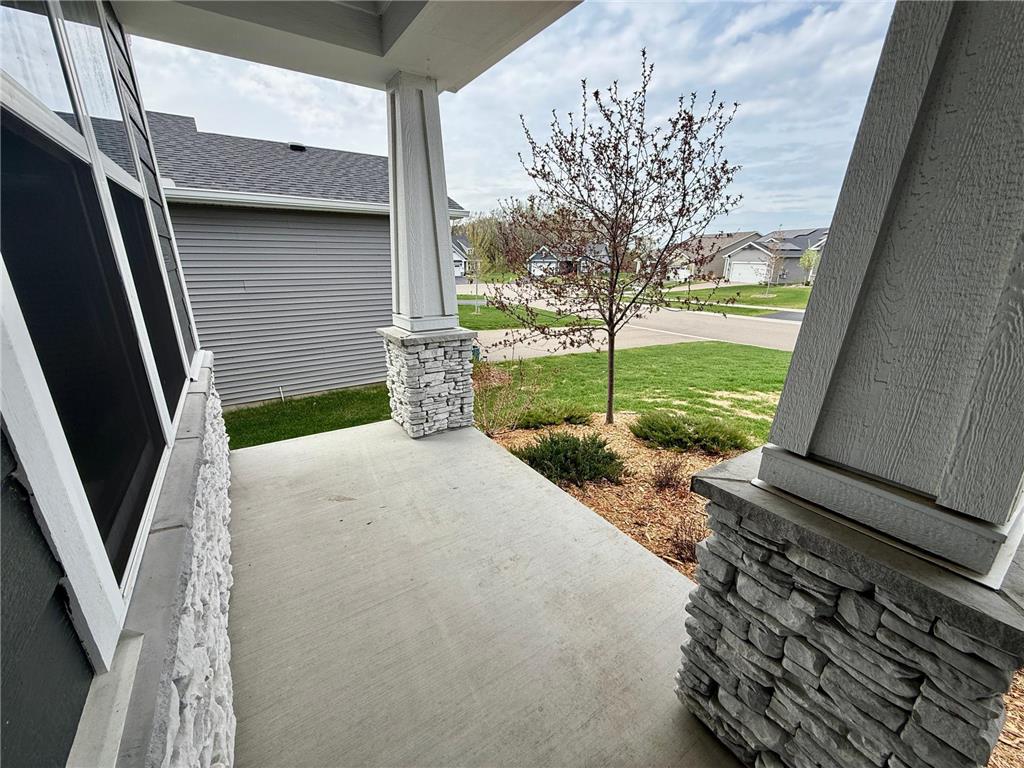 4648 Benjamin Place Woodbury MN 55129 7037185 image2