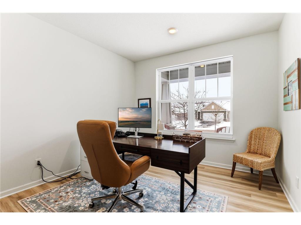 4648 Benjamin Place Woodbury MN 55129 7037185 image9