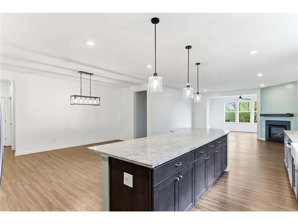 4648 Benjamin Place Woodbury MN 55129 7065517 image10