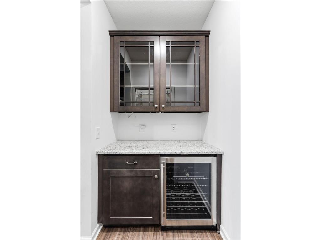 4648 Benjamin Place Woodbury MN 55129 7065517 image9