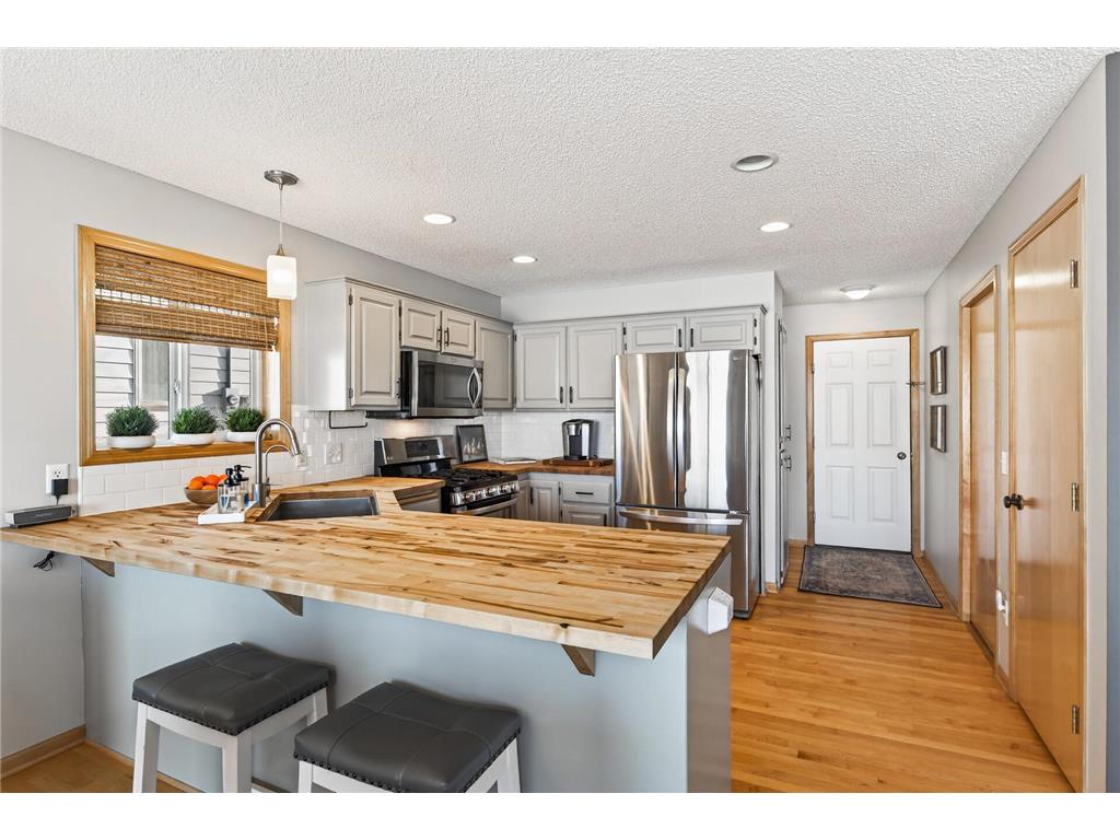 4648 S Lake Sarah Drive Independence MN 55359 - Sarah 7025567 image27