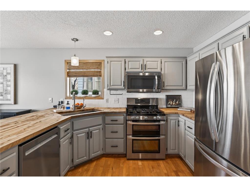 4648 S Lake Sarah Drive Independence MN 55359 - Sarah 7025567 image28