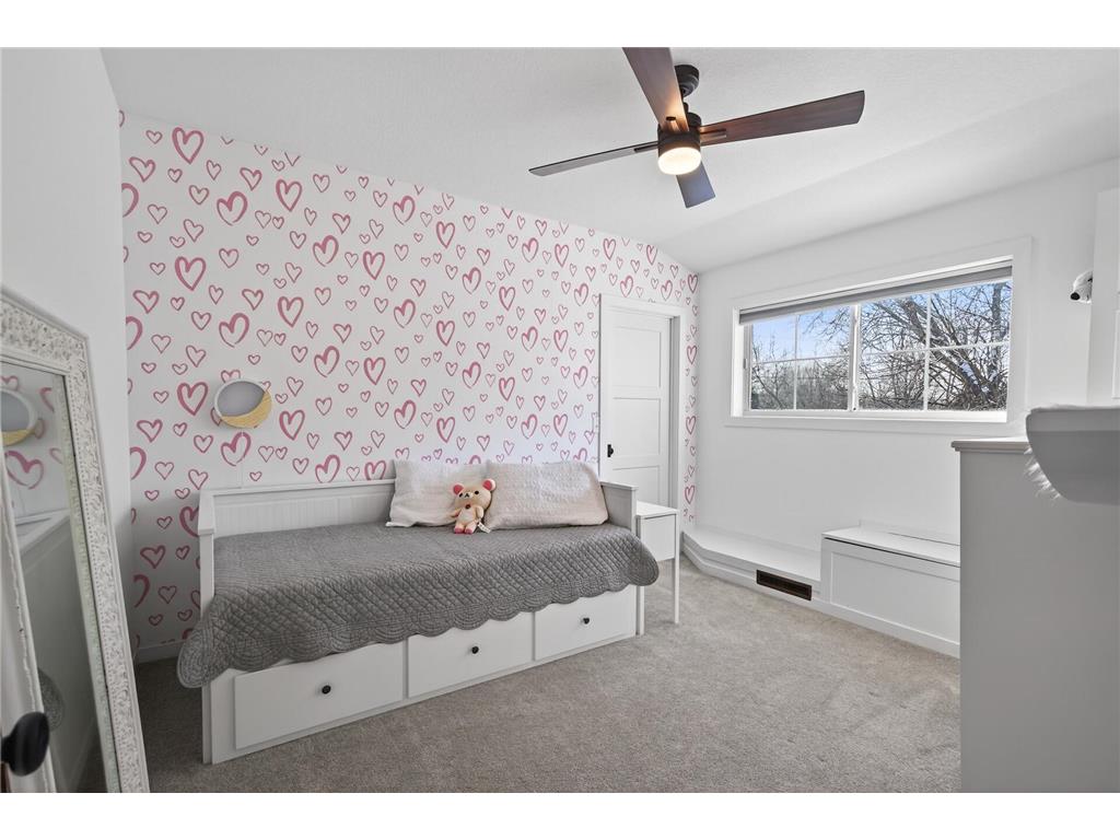 4648 S Lake Sarah Drive Independence MN 55359 - Sarah 7025567 image40