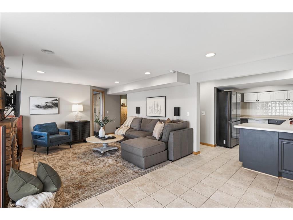 4648 S Lake Sarah Drive Independence MN 55359 - Sarah 7025567 image49