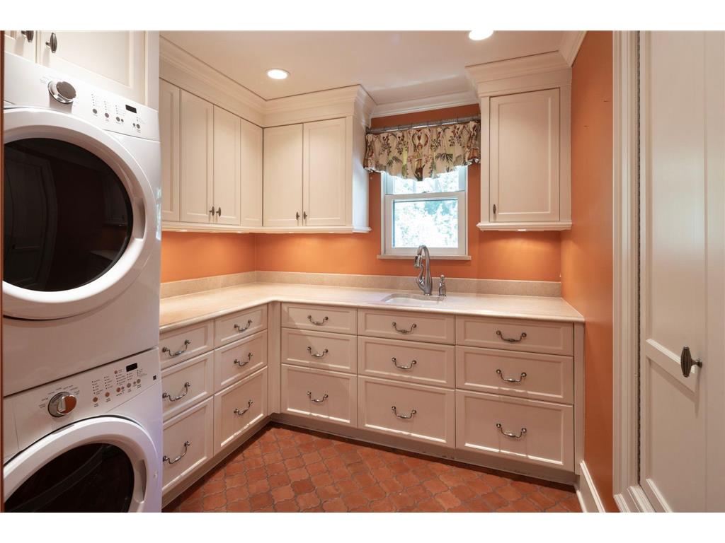 4649 E Lake Harriet Parkway Minneapolis MN 55419 - Harriet Lake 6709534 image24