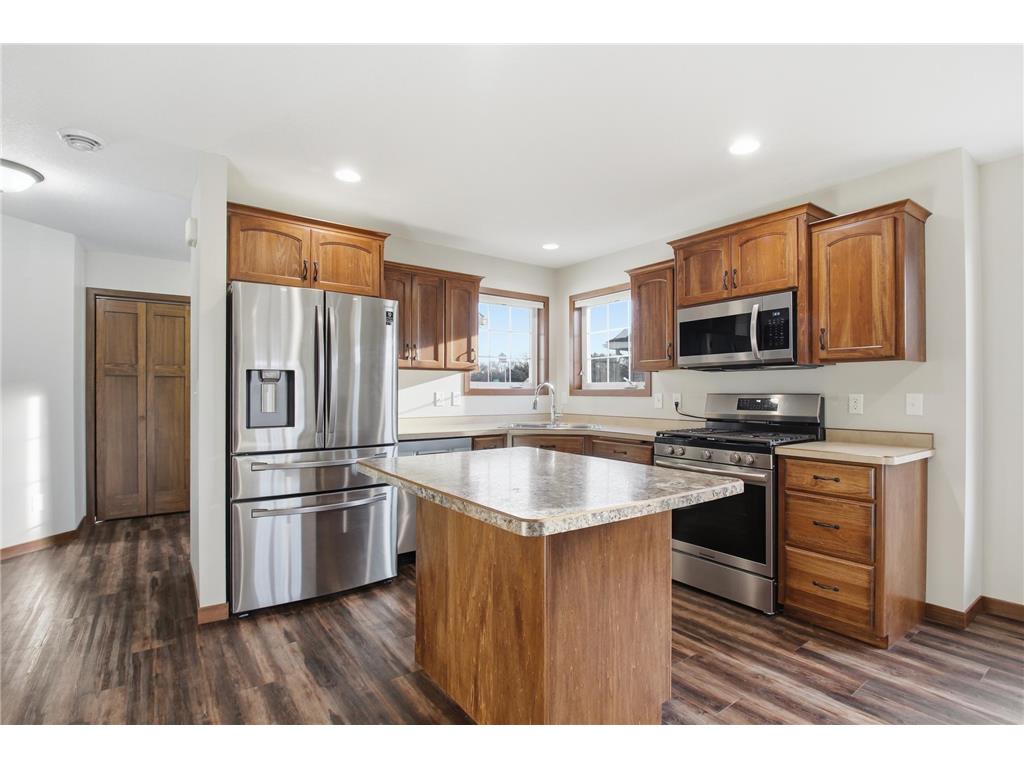465 Meadowview Court Paynesville MN 56362 7029004 image2