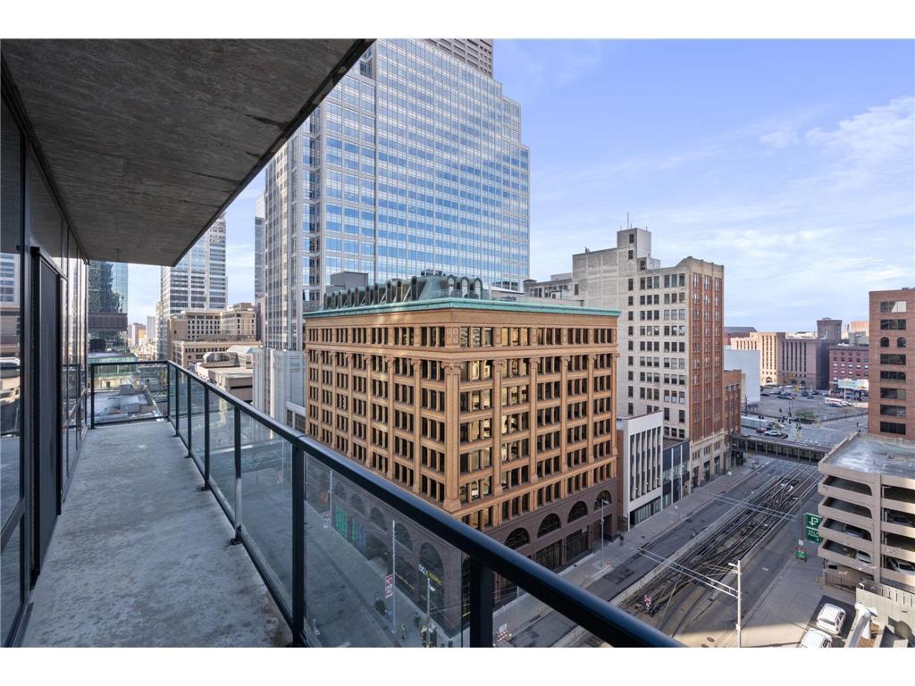 465 Nicollet Mall #2101 Minneapolis MN 55401 7010882 image4
