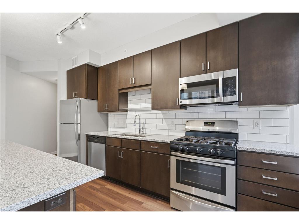 465 Nicollet Mall #1108 Minneapolis MN 55401 7107023 image3