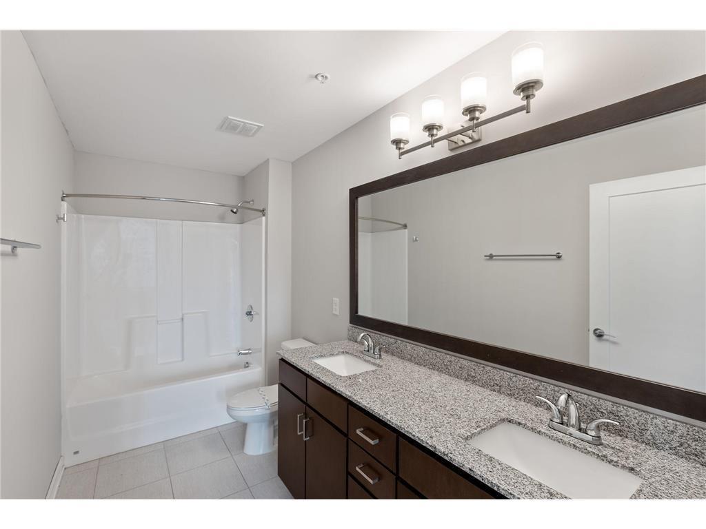 465 Nicollet Mall #1612 Minneapolis MN 55401 7010873 image11