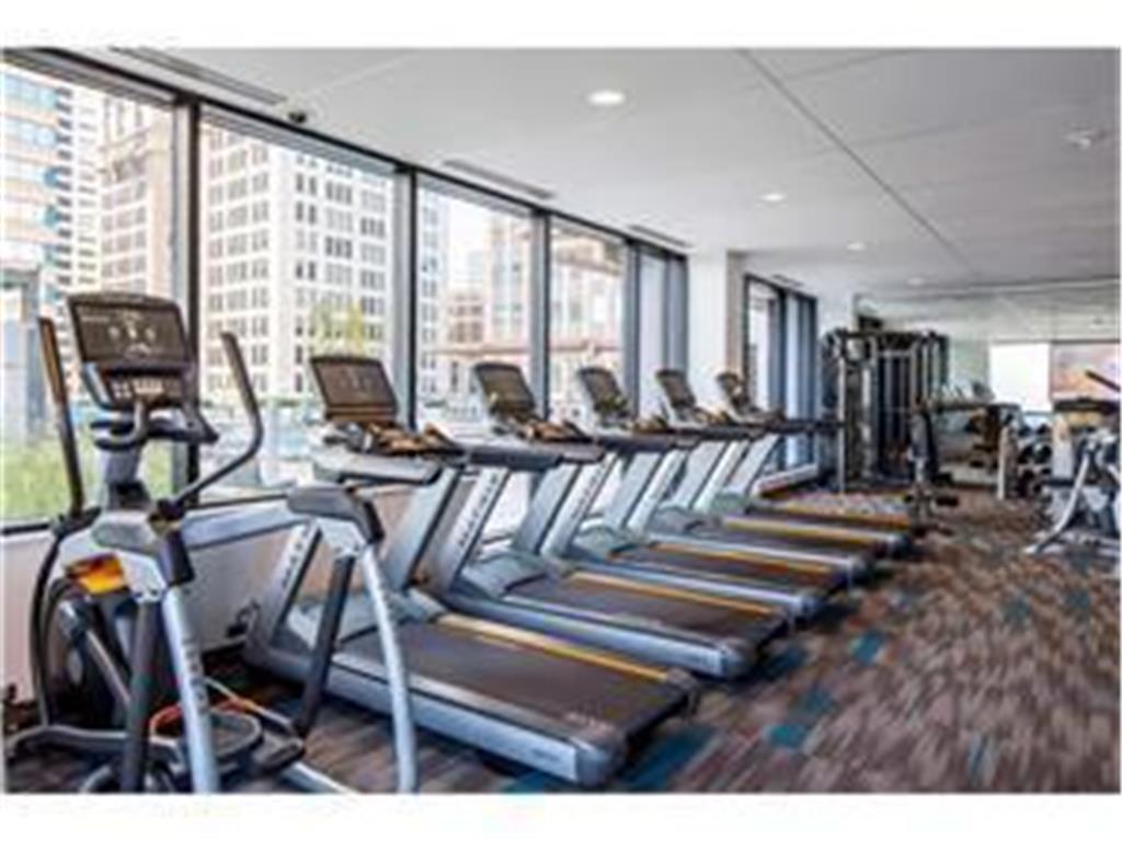 465 Nicollet Mall #2307 Minneapolis MN 55401 7010882 image11