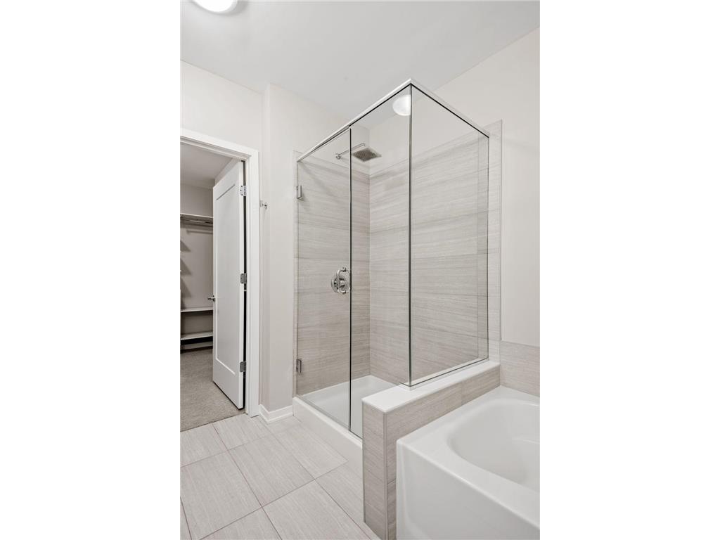 465 Nicollet Mall #2307 Minneapolis MN 55401 7010882 image4