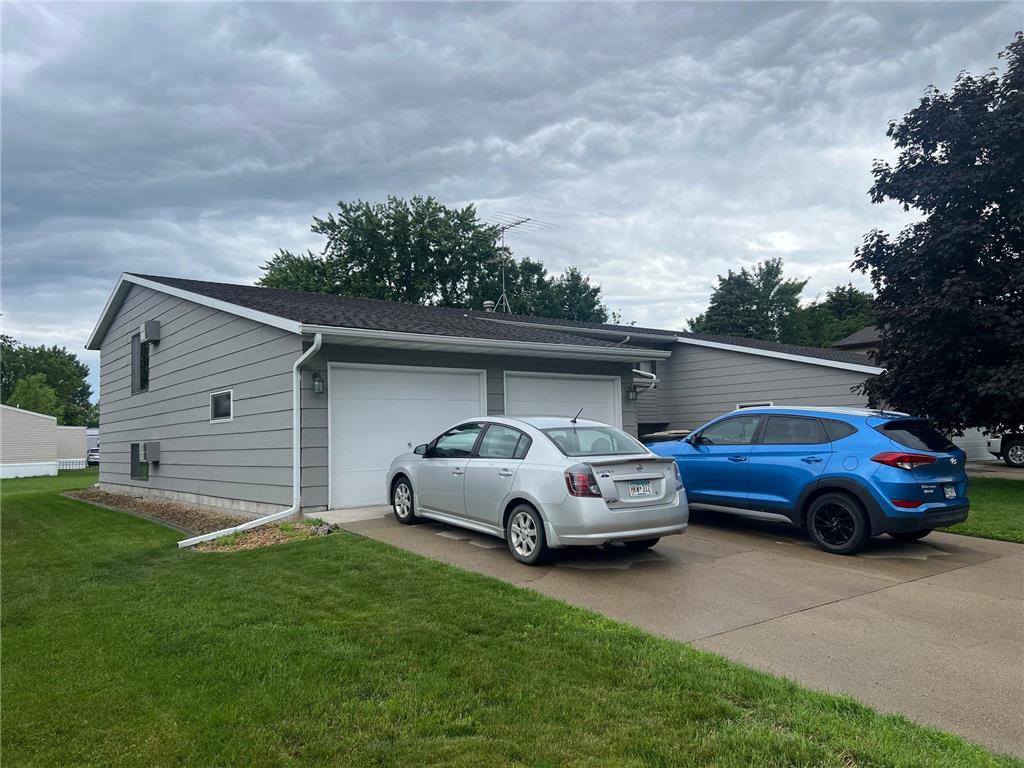 465 School Road Hutchinson MN 55350 6557770 image1