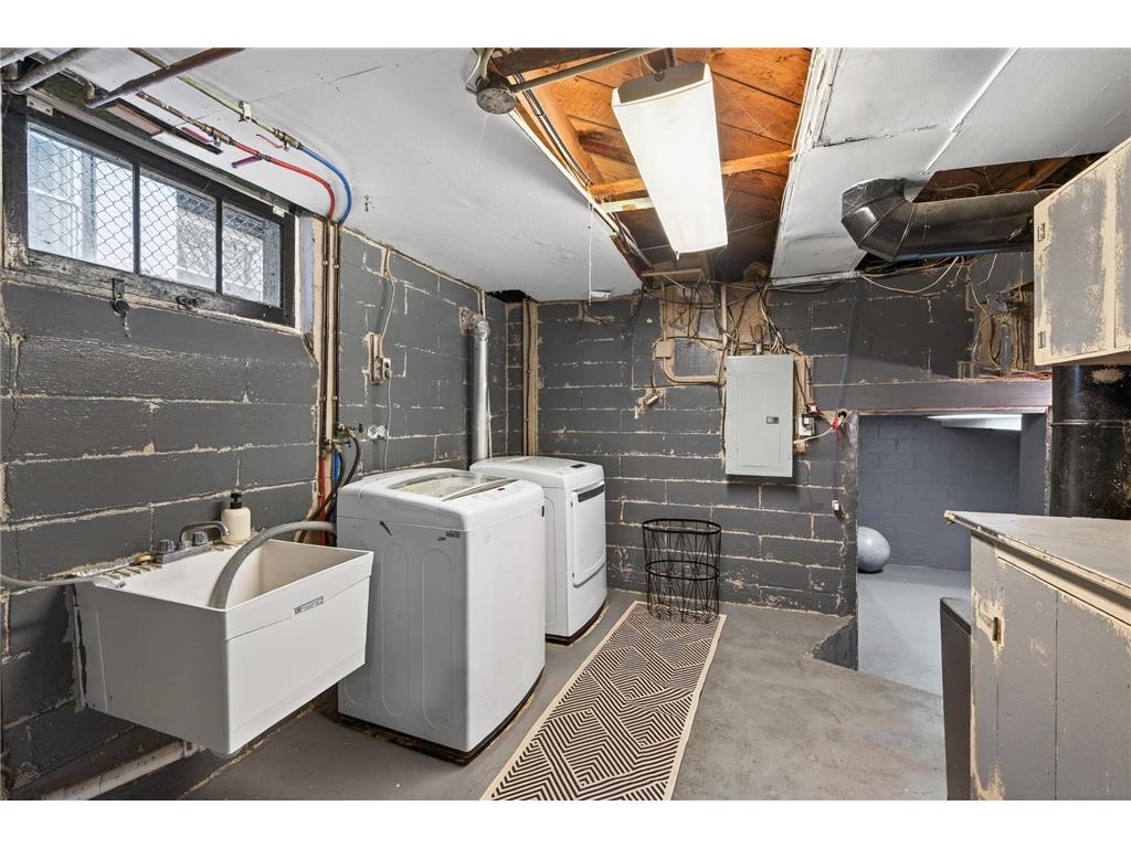 4650 Dupont Avenue N Minneapolis MN 55412 7028795 image24