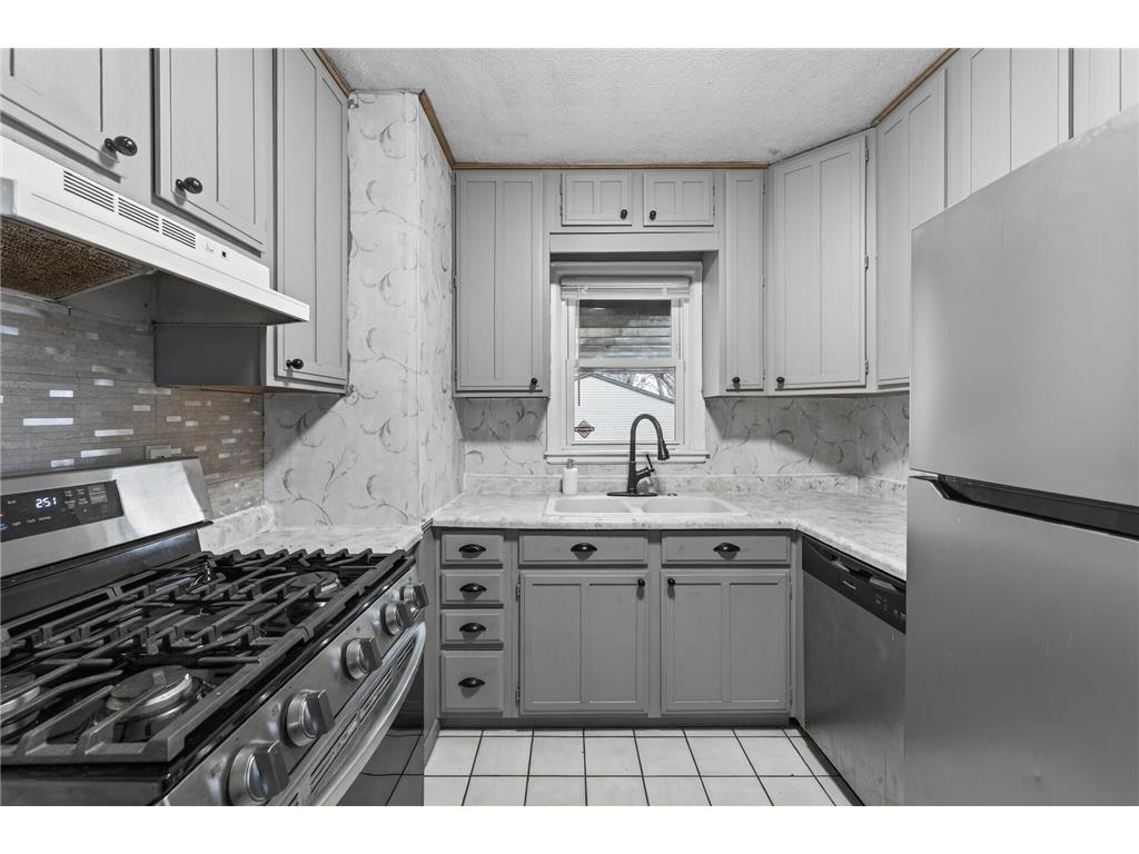 4650 Dupont Avenue N Minneapolis MN 55412 7028795 image8