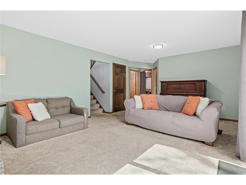 4650 Mackubin Street Shoreview MN 55126 7050376 image14