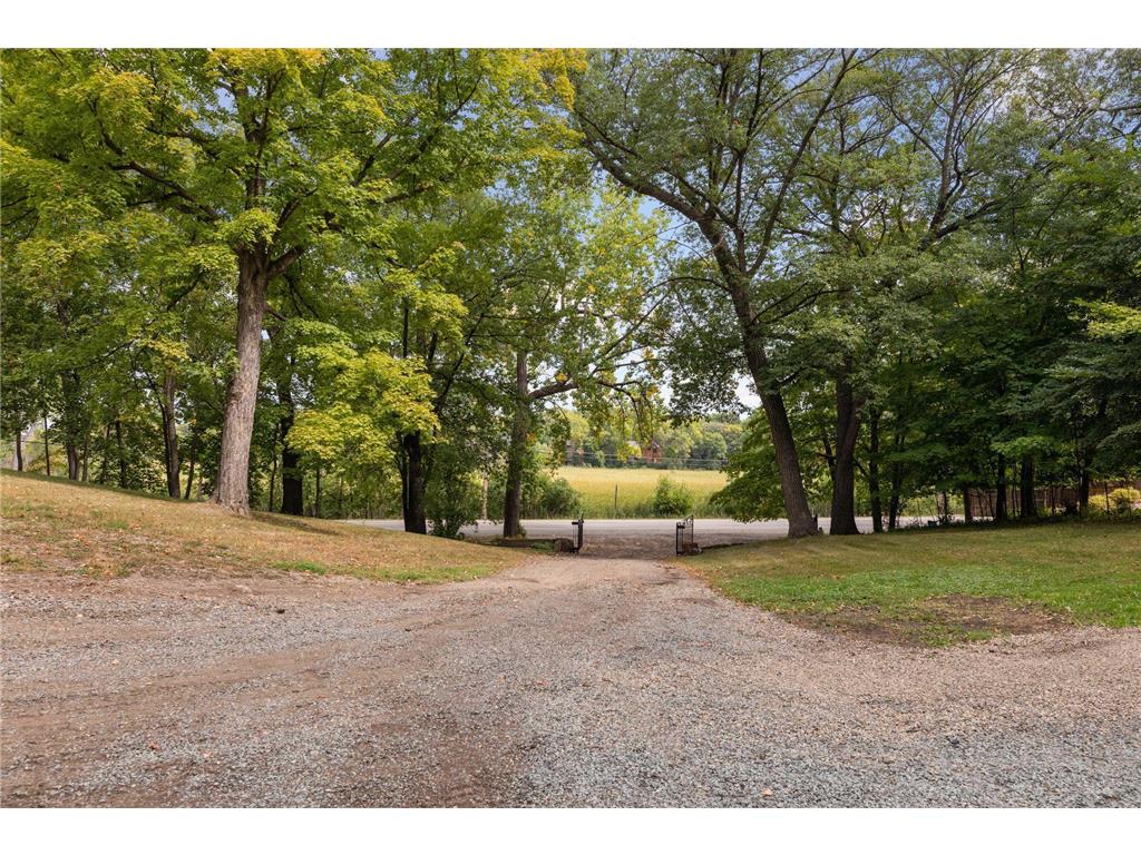 4650 Manitou Road Tonka Bay MN 55331 - Lake Minnetonka 7018599 image6