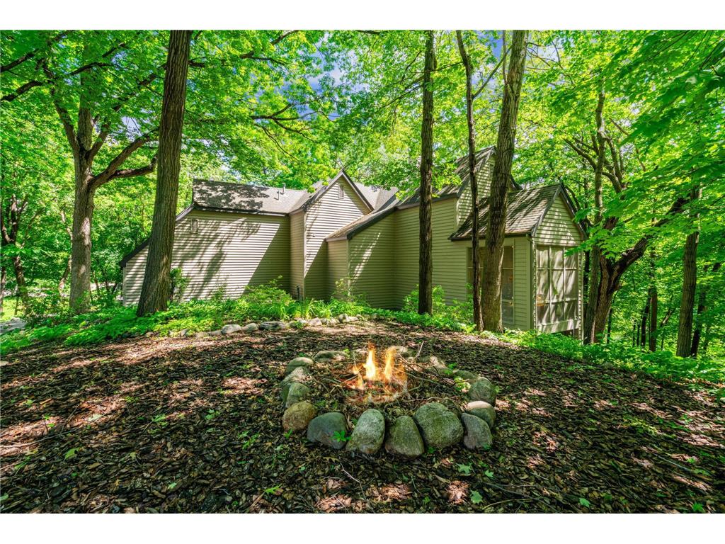 4650 Saint James Gate, Deephaven, MN, 55331 MLS 6537675 Edina Realty