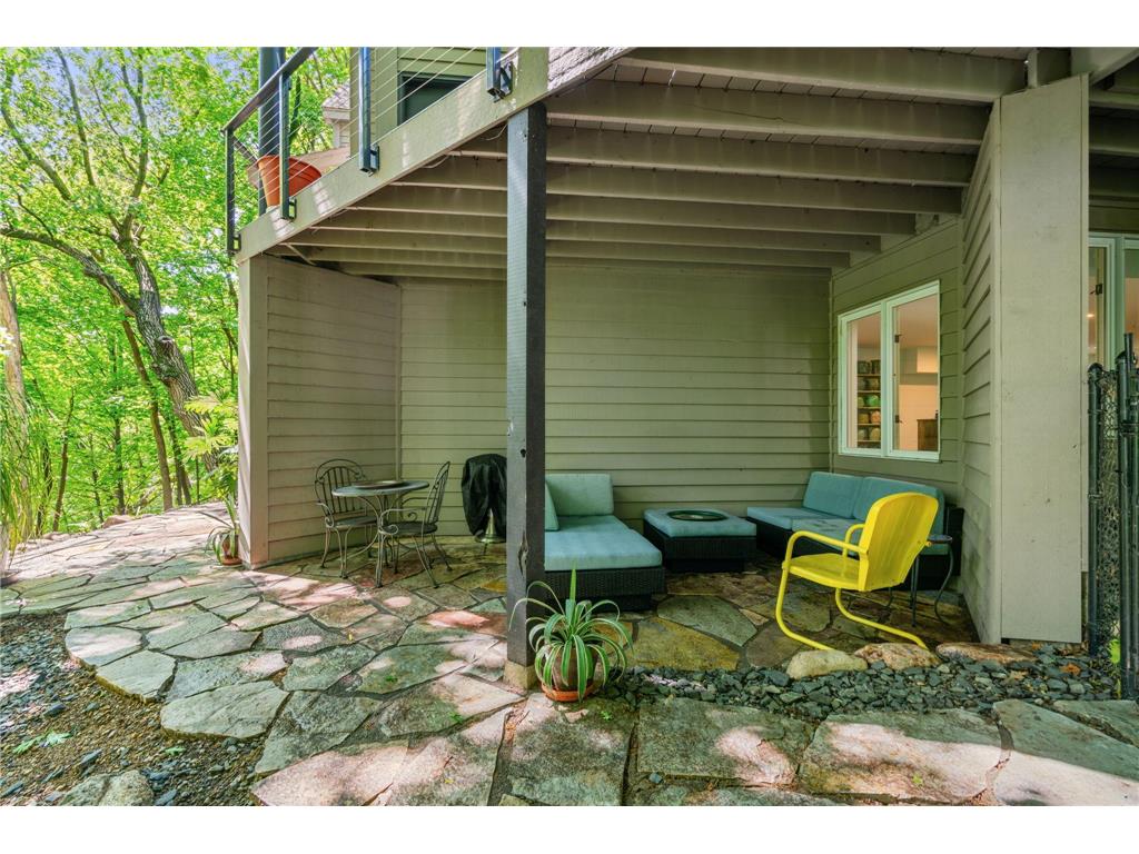 4650 Saint James Gate, Deephaven, MN, 55331 MLS 6537675 Edina Realty