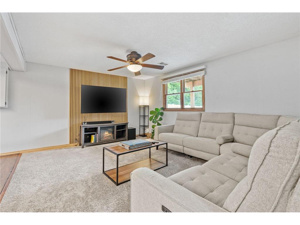 4651 Bedford Road Mound MN 55364 7071015 image19