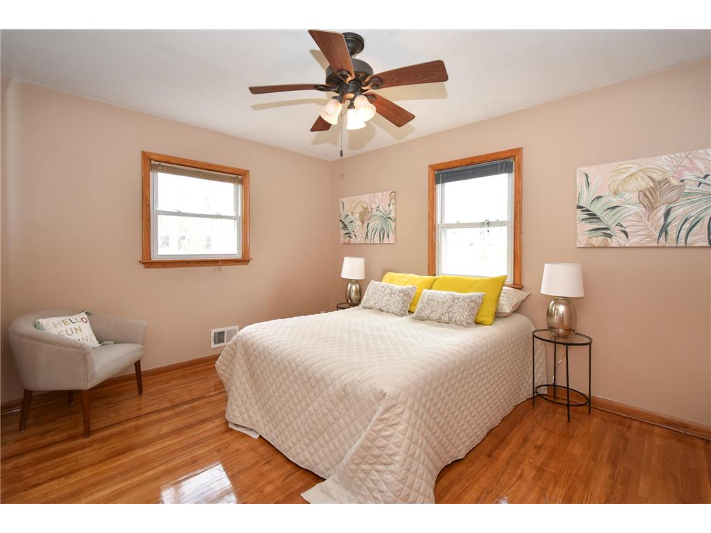 4651 Colorado Avenue N Crystal MN 55422 6816087 image10