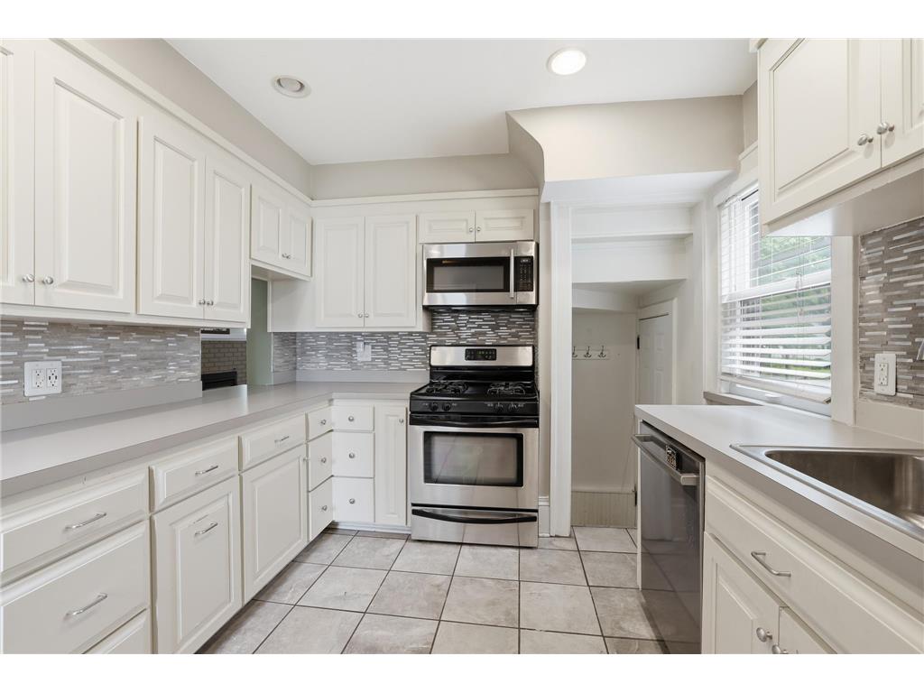 4651 Harriet Avenue Minneapolis MN 55419 7095861 image13