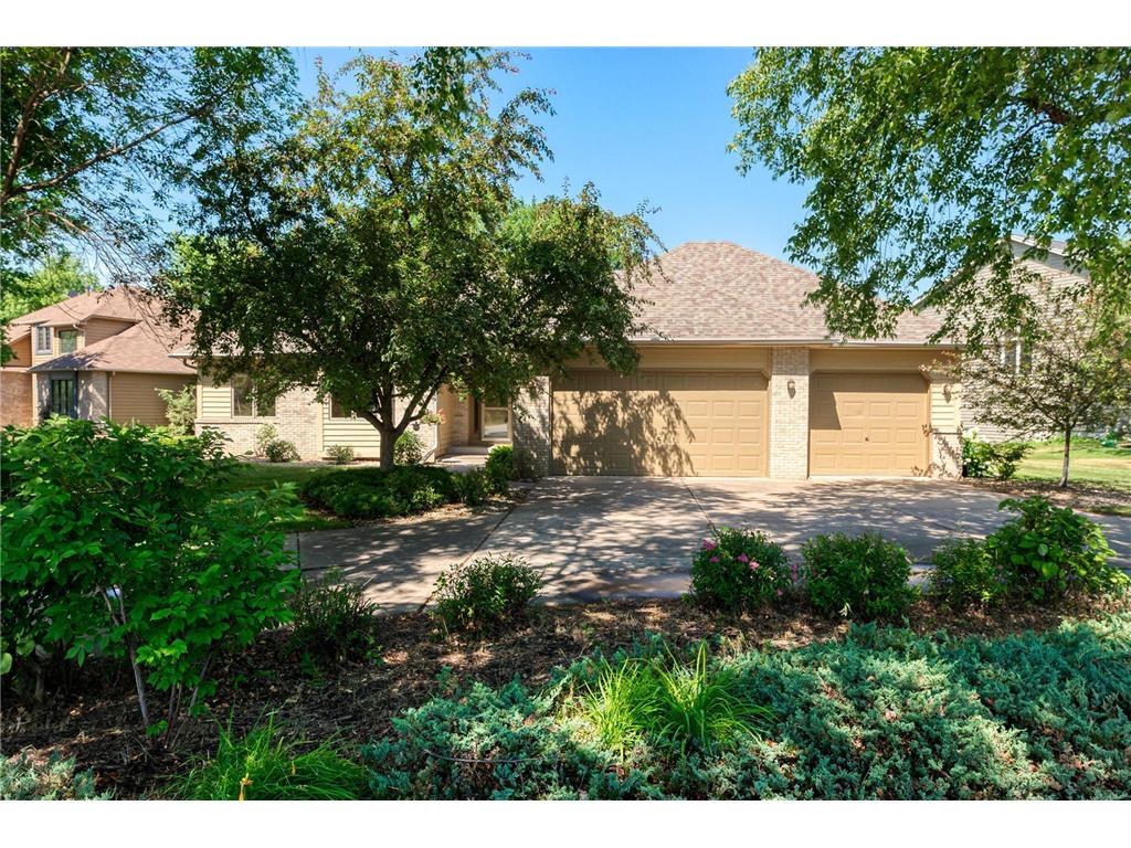 4651 Stoddart Lane, White Bear Lake, MN 55127 MLS 6230220 Edina Realty