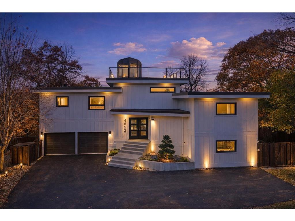 4652 Nine Oaks Circle Bloomington MN 55437 7014909 image1