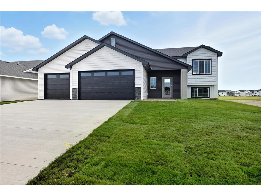 4653 8th Street NE Saint Cloud MN 56304 6728558 image1