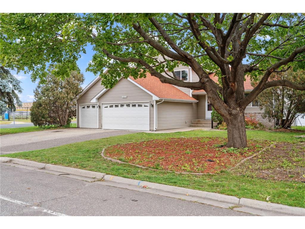 4653 Fillmore Street NE Columbia Heights MN 55421 6441279 image1