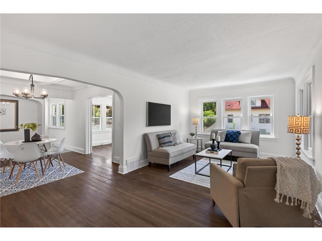 4653 Portland Avenue Minneapolis MN 55407 7085038 image2