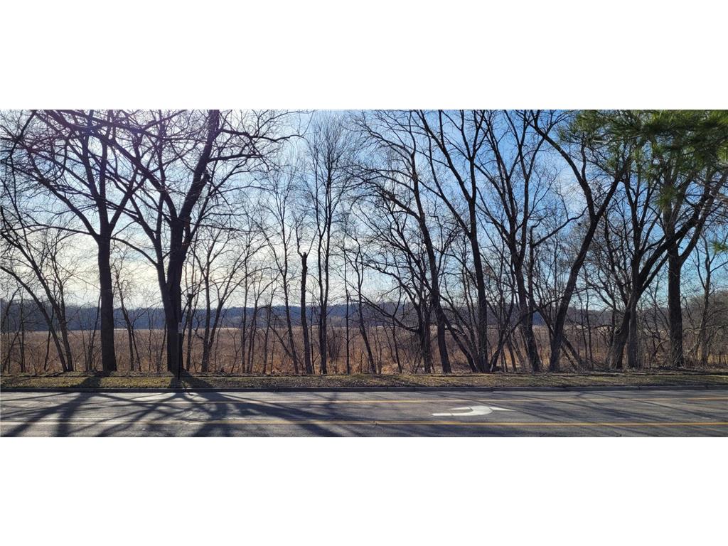 4656 Nine Mile Creek Parkway, Bloomington, MN, 55437 MLS 6508210 Edina Realty