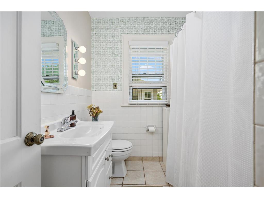 4657 Colfax Avenue S Minneapolis MN 55419 7089696 image42