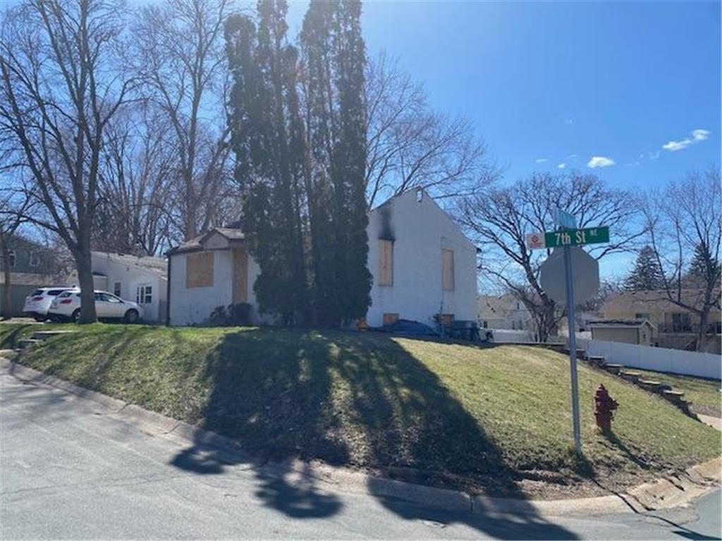 4658 7th Street NE Columbia Heights MN 55421 6518569 image1