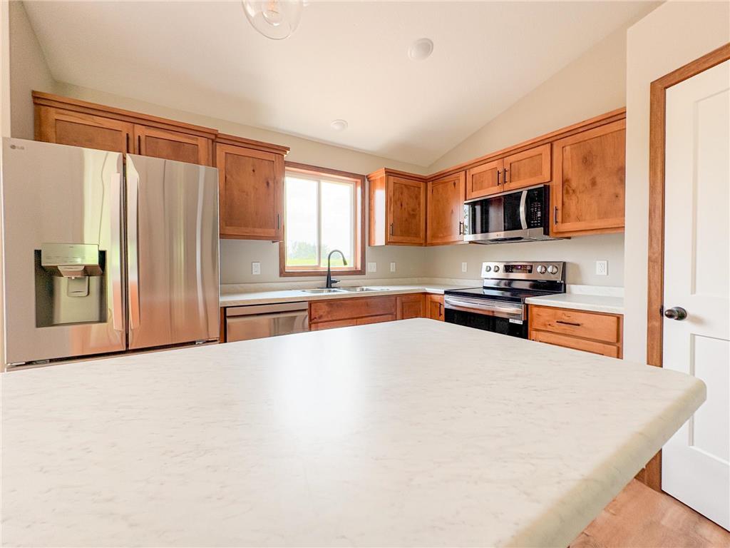 4658 9th Street NE Saint Cloud MN 56304 7056534 image3