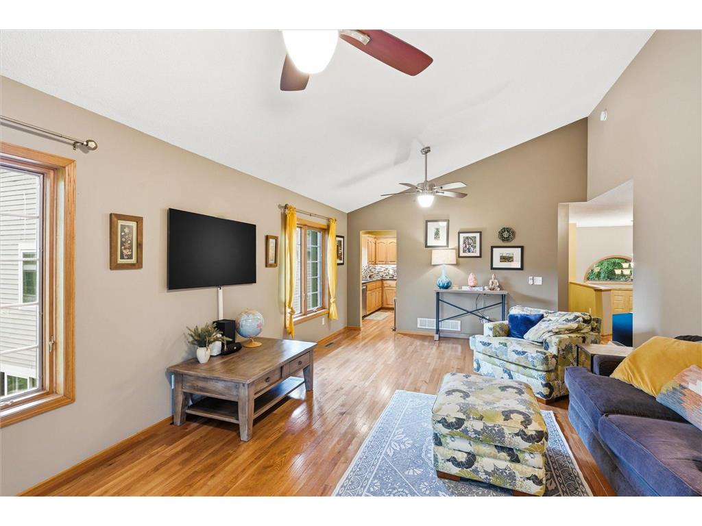 4658 Wildwood Street Eagan MN 55122 7096443 image13
