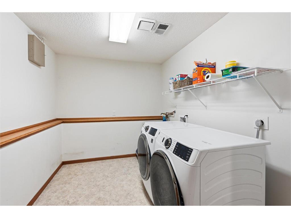 4658 Wildwood Street Eagan MN 55122 7096443 image30