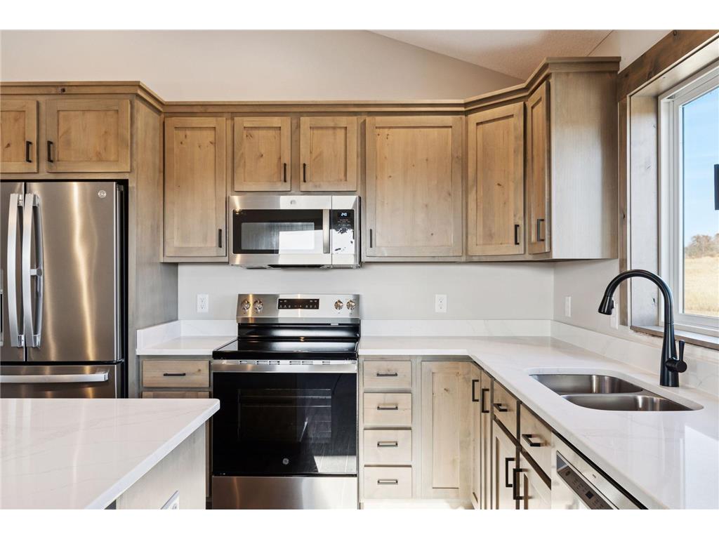466 Coyote Way New Richmond WI 54017 7009553 image5