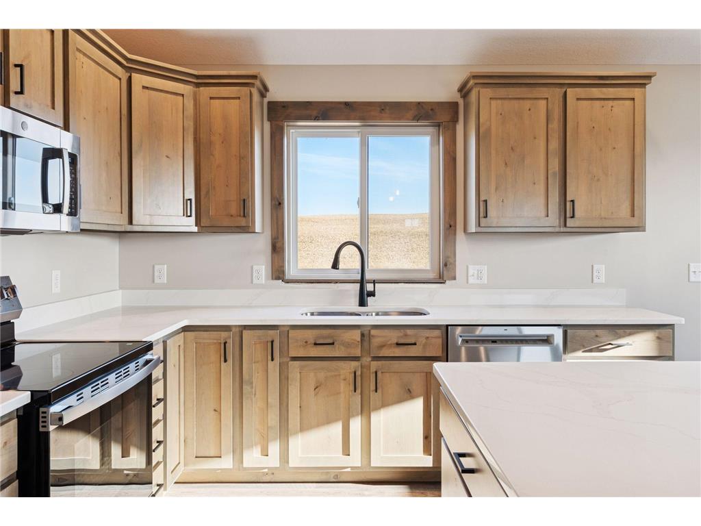 466 Coyote Way New Richmond WI 54017 7009553 image6